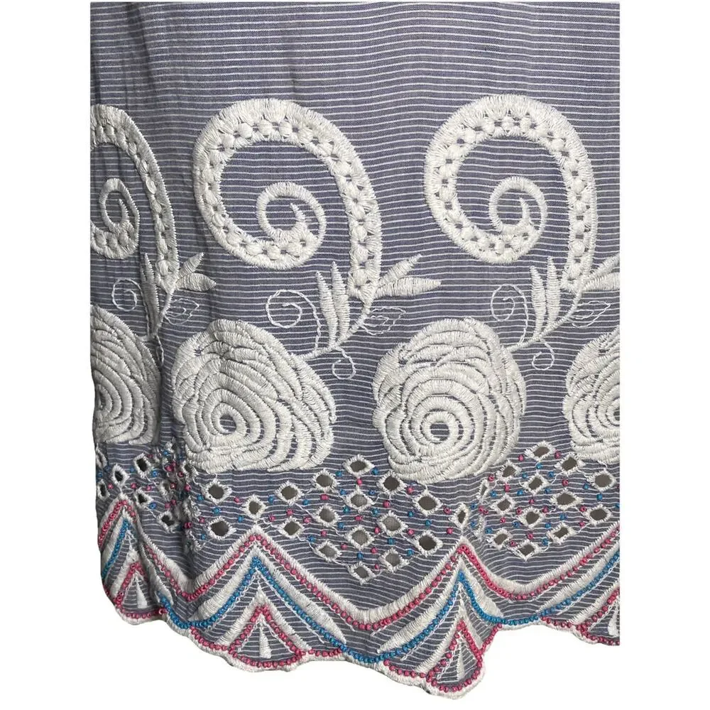 Talbots Blouse Women's Size Medium Embroidery & Beading Eyelet Sleeveless Stripe - Picture 3 of 6